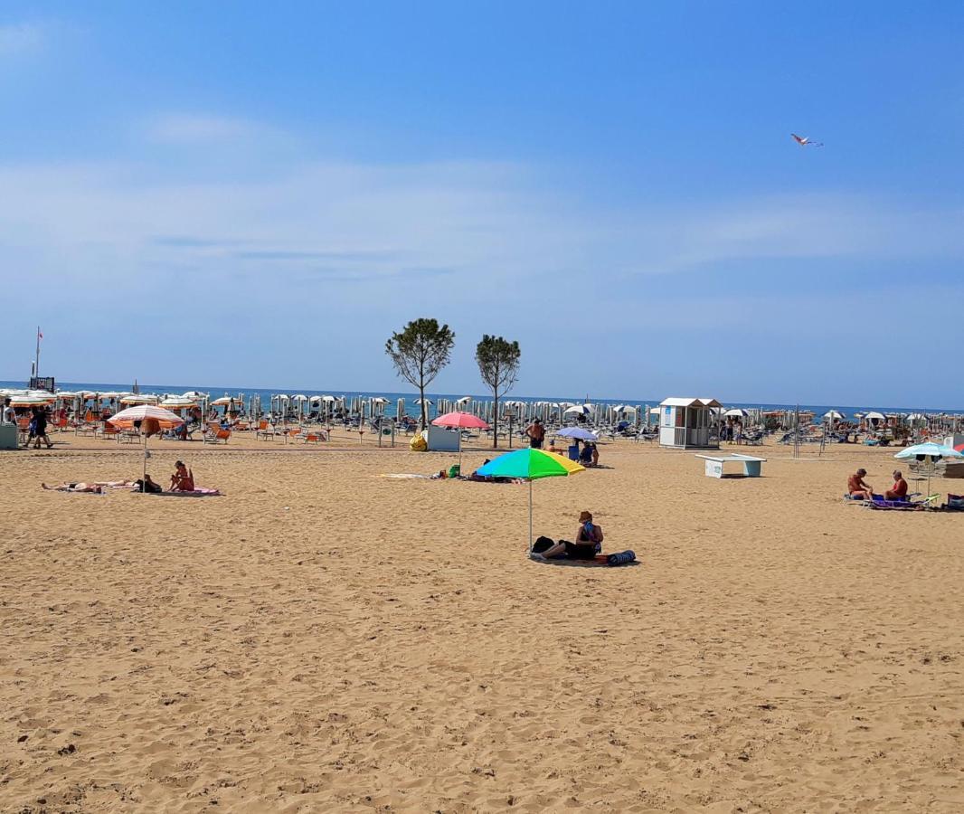 Hotel Alexander Bibione Extérieur photo