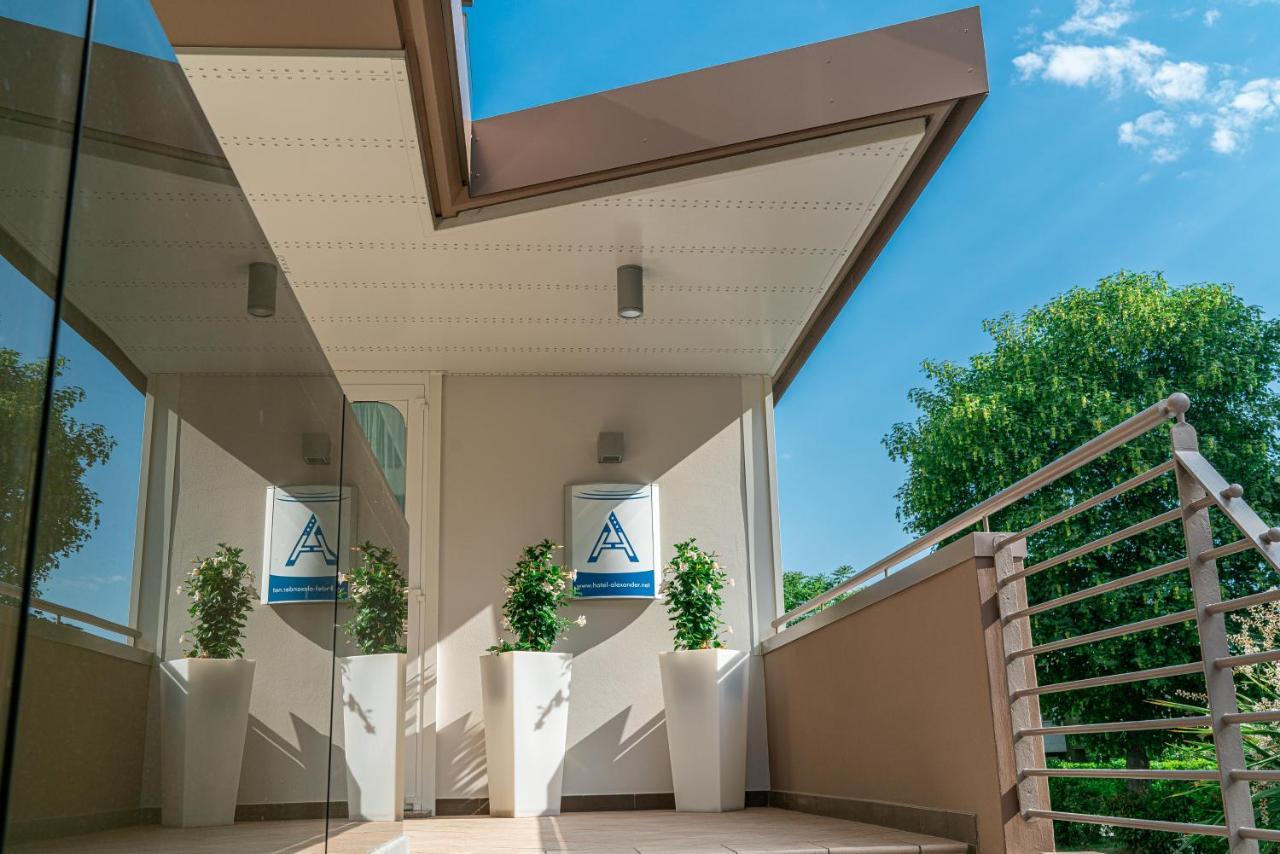 Hotel Alexander Bibione Extérieur photo